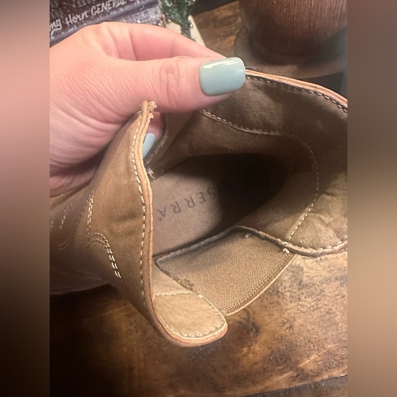 Booties - Picture 5 of 6